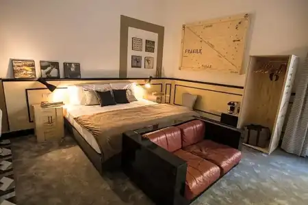 AdAstra Suites - 105