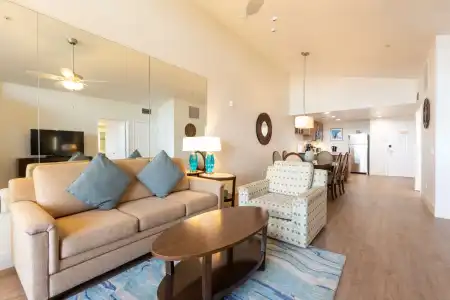 Grand Pacific Palisades - 4
