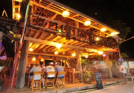 Phi Phi Anita Resort - 24