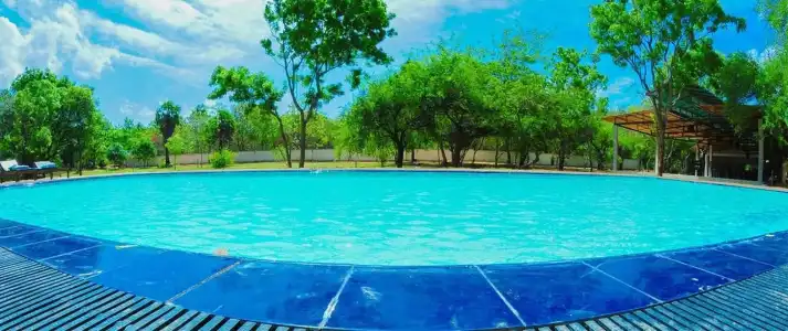 Eighth Wonder Resort - 8