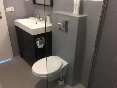 Bakki Apartments & Hostel - 137