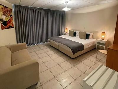 Vrachia Beach & Suites - Adults Only - 195