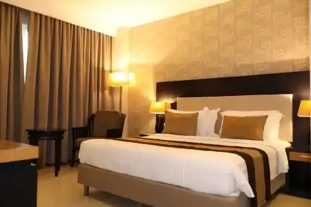 The Victoria Yogyakarta - 24