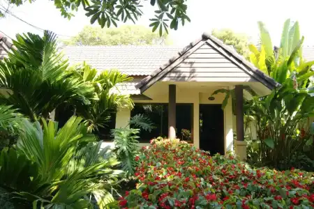 Laluna & Resort - 40