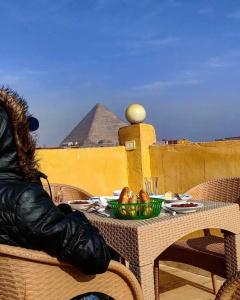 Grand Pyramids View Guesthouse - 13