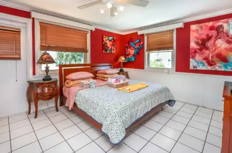 Villa Sinclair Beach Suites and Spa - 37