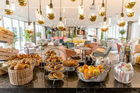 Motel One Rotterdam - 11