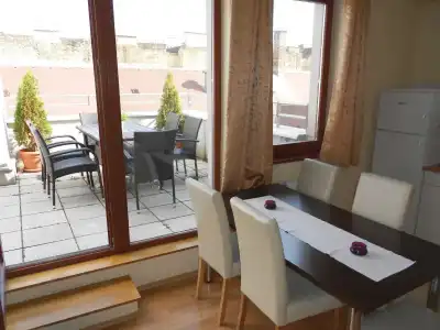 Trendy Deluxe Apartments - 20