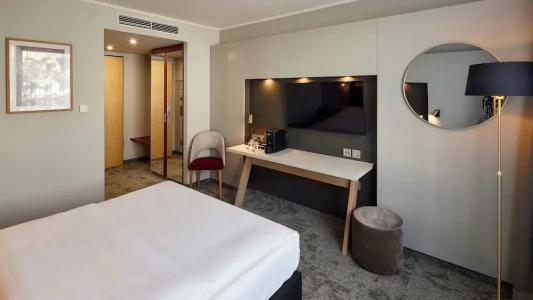 Ramada by Wyndham Essen - 63