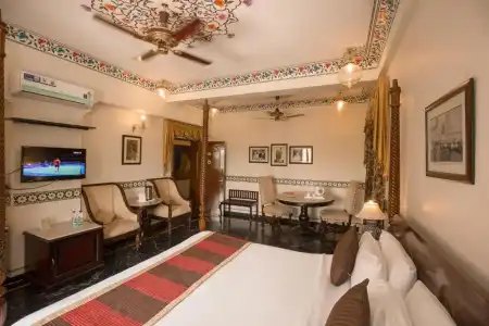 Umaid Mahal - A Heritage Style Boutique - 32
