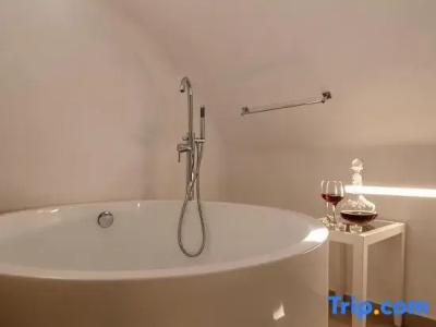 Muses Cycladic Suites - 64
