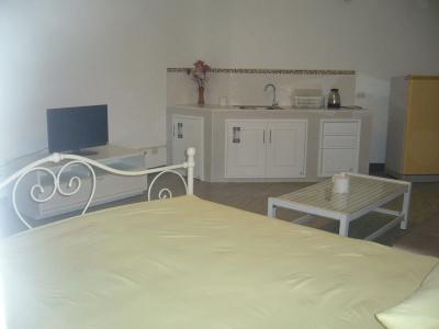 Room-chan Kim Don Mueang Guest House - 5