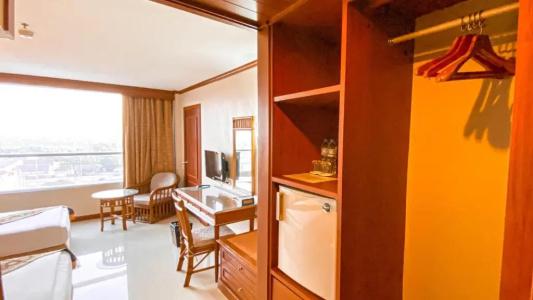 K Park Grand - 52