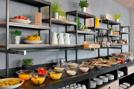 Courtyard by Marriott Zurich North - 12
