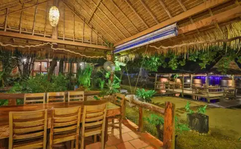 Natural Bungalows Restaurant and Bar - 21