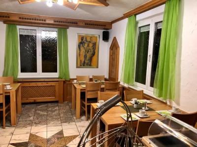 Cocco-Bello Smart Check-in - 12