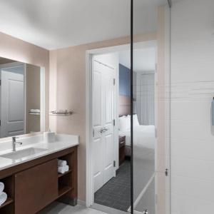 Residence Inn by Marriott Marina del Rey - 34