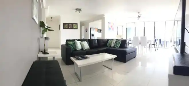 Surfers Century Oceanside Apartments - 139