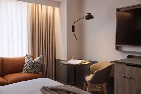 Rydges Melbourne - 6