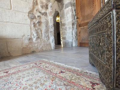 Hu of Cappadocia - 13