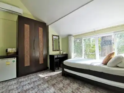 Bambie Boutique Home & Resort by Zuzu - 12