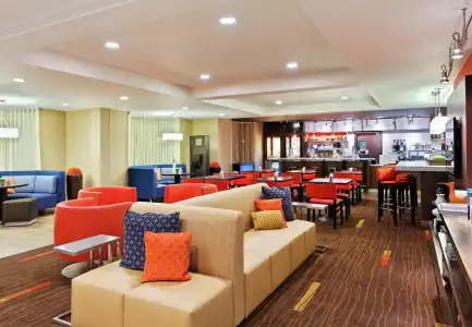 Courtyard by Marriott Knoxville Cedar Bluff - 24