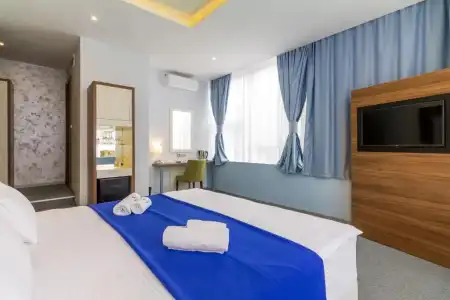 Privilege Suites by Central Park - 28
