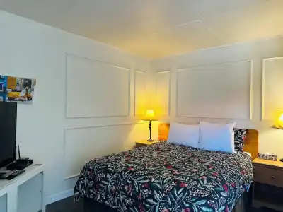 Sage Hills Motel - 31