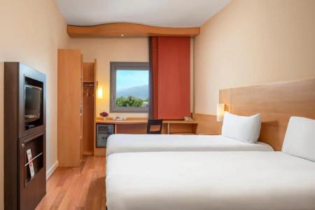 ibis Bursa - 57