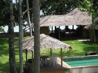 Melina's Beach Front Bungalow - 18