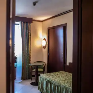 Garibaldi - 27