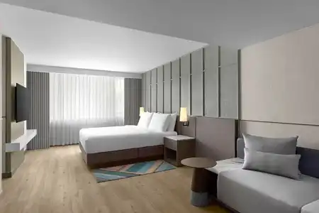 Courtyard by Marriott Bangkok Sukhumvit 20 - 80
