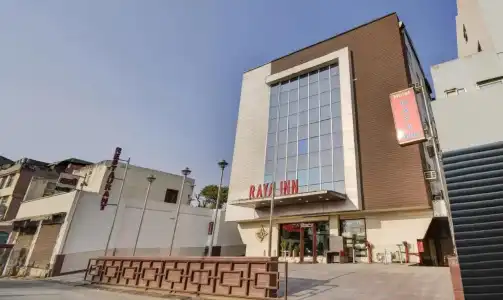 Raya Inn - 32