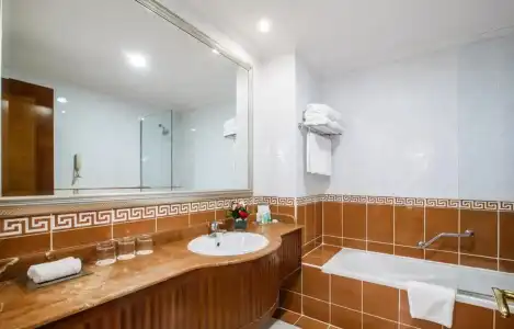 Grand Excelsior - Bur Dubai - 8