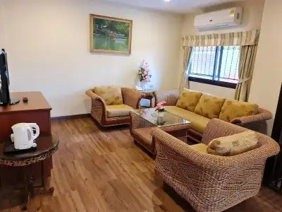Sabai Inn - 63