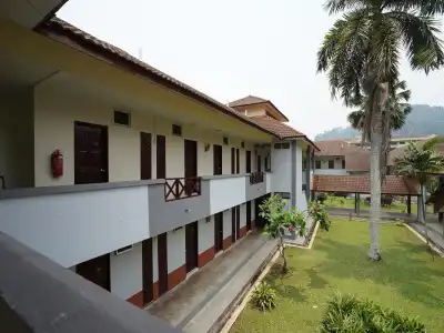 OYO 44020 Kejora Garden Resort - 16