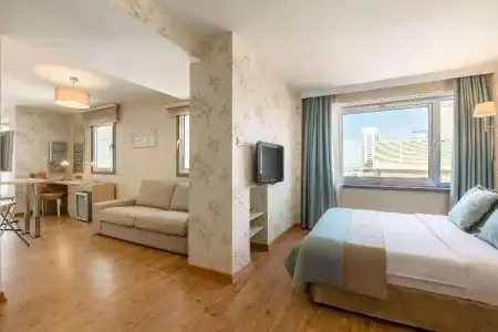 Ramada by Wyndham Ankara - 14