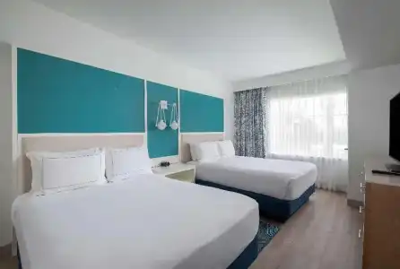 DoubleTree Suites by Hilton Naples - 36