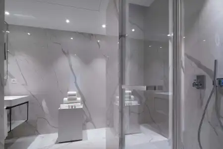 D Geneva - 7