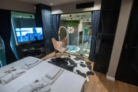 Central Park Residence Guest House - 142