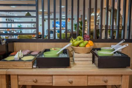 Holiday Inn Manchester West by IHG - 11