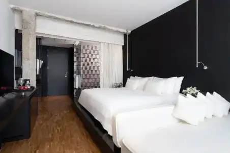 Sala Rattanakosin - 77