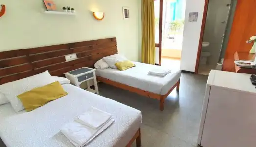 Hostal Saturno - 41