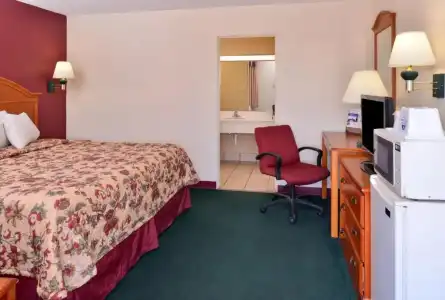 Americas Best Value Inn Lubbock E - 30