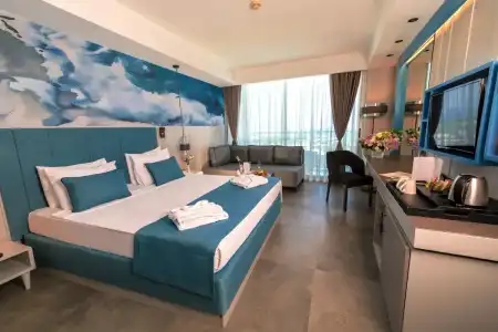 Crystal Centro Pearl Collection - Ultimate All Inclusive - 42