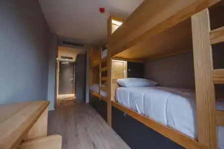 Yeah Barcelona Hostel - 27