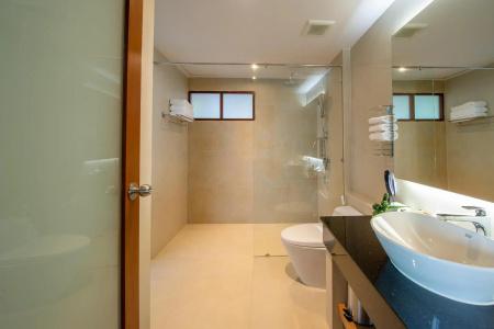 Coral Cliff Beach Resort Samui - 8