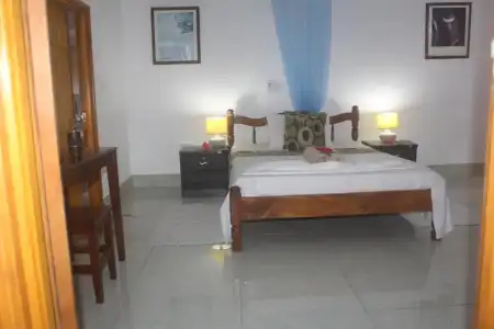 Zerof Guest House - 17