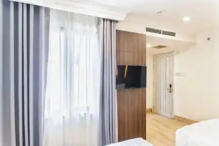 Seven Seas and Apartment - 65