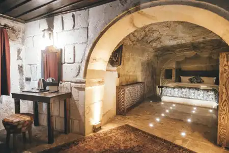 Tale Cave Inn - 31